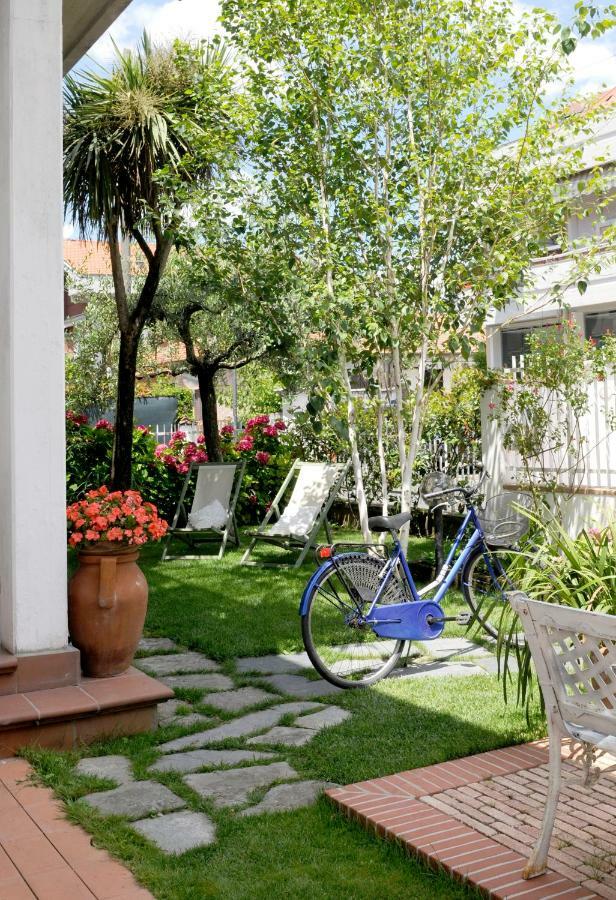 Tre Civette Sul Como Bed & Breakfast มารีนา ดิ มาซซา ภายนอก รูปภาพ