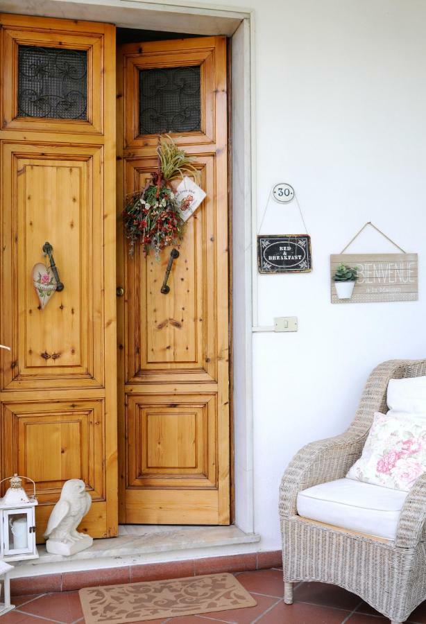 Tre Civette Sul Como Bed & Breakfast มารีนา ดิ มาซซา ภายนอก รูปภาพ